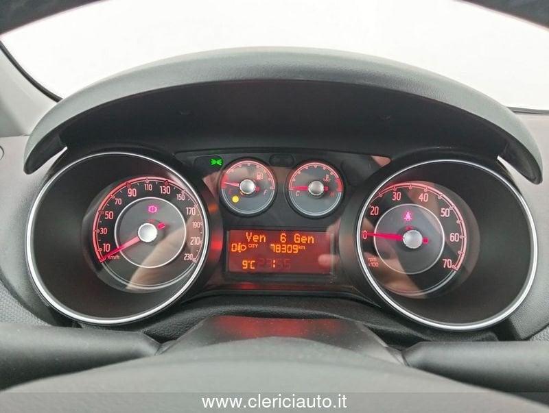 FIAT Punto 1.2 8V 5 porte Street