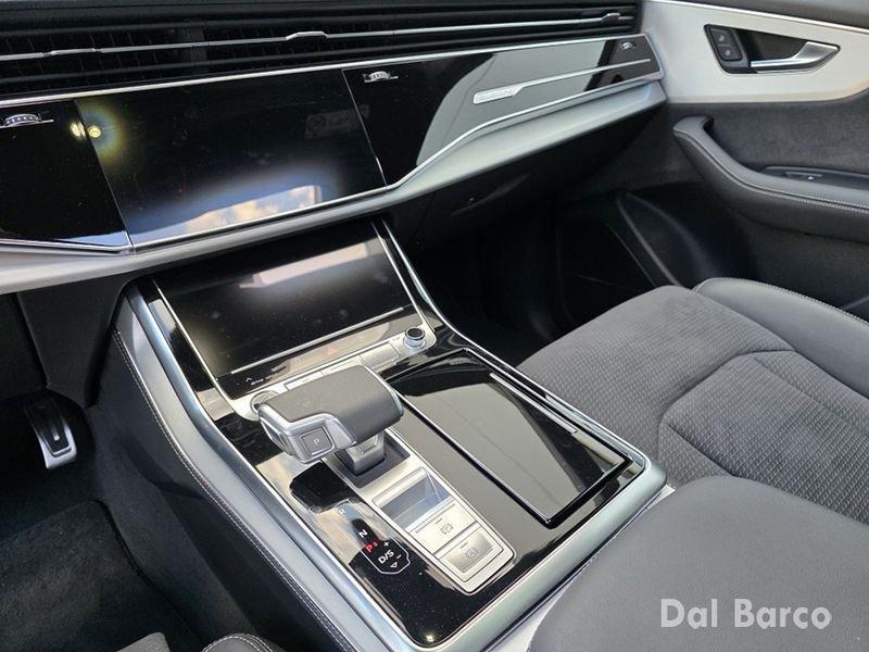 Audi Q8 50 TDI 210kW quattro tip. S Line Edition