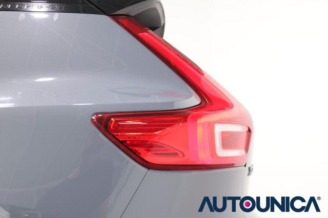 VOLVO XC40 T5 RECHARGE PLUG-IN HYBRID R-DESIGN
