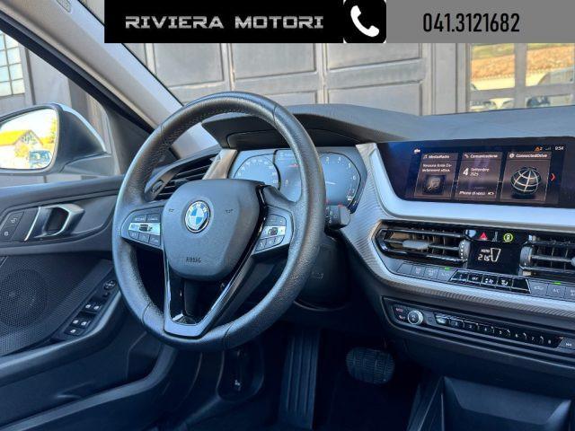 BMW 116 i 5p. Business Advantage