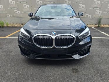 BMW 116 Diesel cv Advantage LED CAMBIO AUTOMATICO SENSORI PARCHEGGIO
