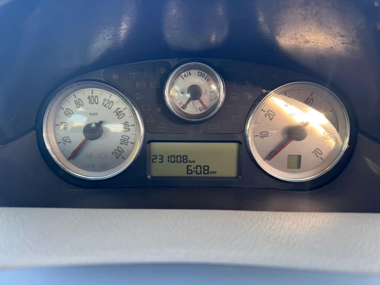 Lancia Ypsilon 1.3 MJT 90Cv. CAMBIO AUTOMATICO