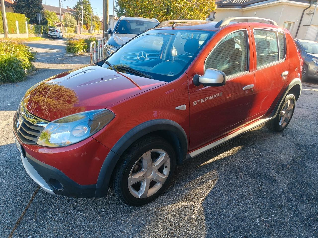 Dacia Sandero Stepway 1.6 8V 85CV
