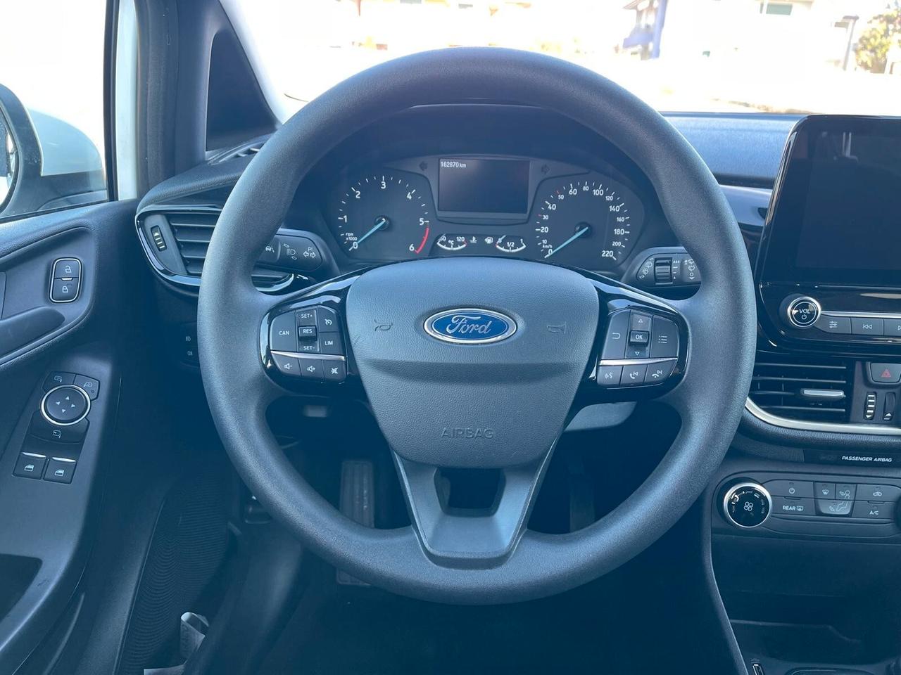Ford Fiesta 1.5 EcoBlue Tdci 5 porte Connect S NEOPATENTATI