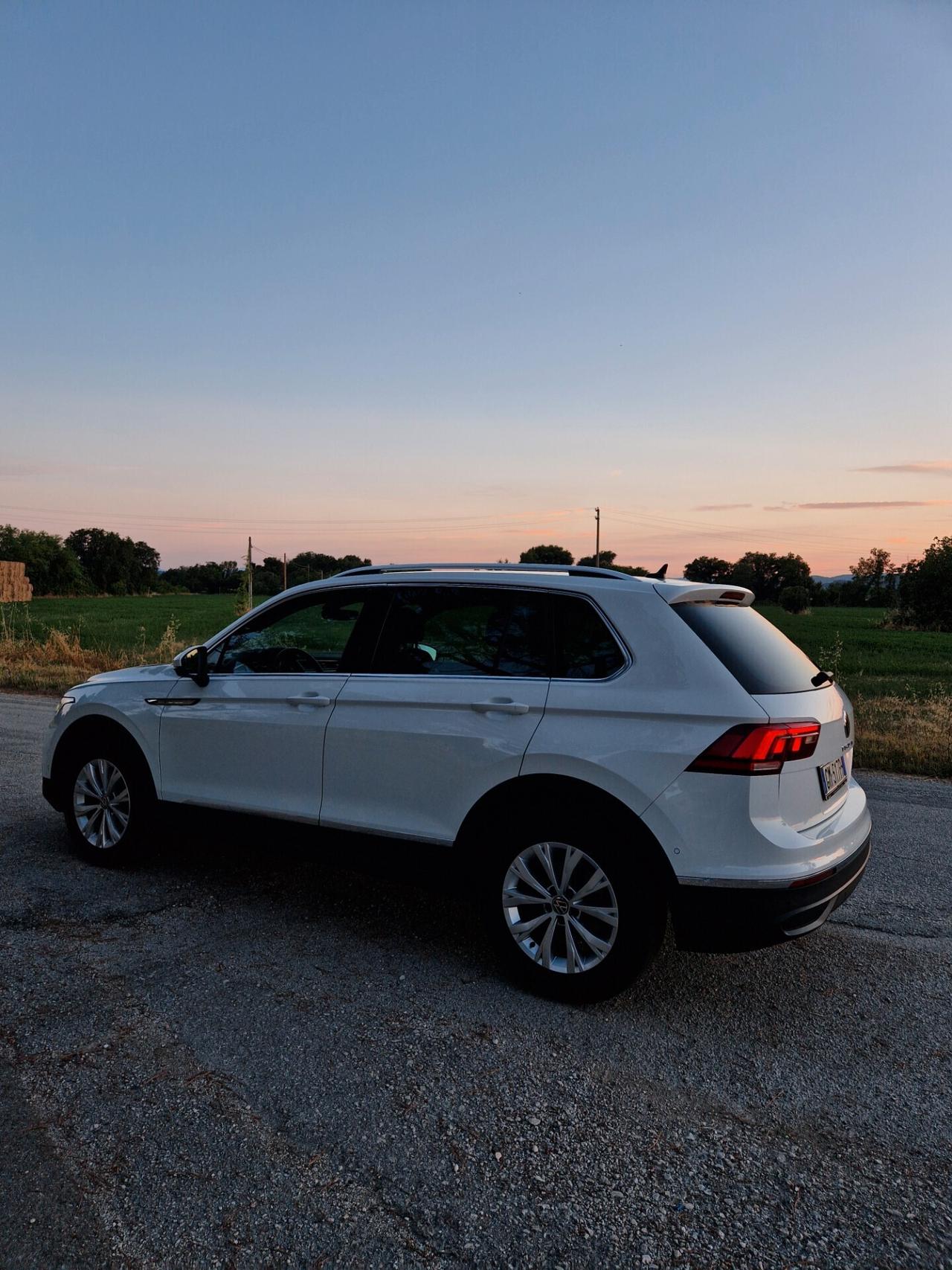 Volkswagen Tiguan 2.0 TDI 150 CV DSG km 27.500