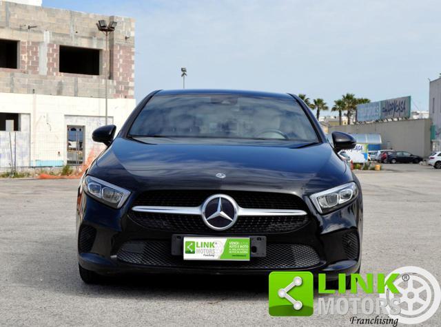 MERCEDES-BENZ A 180 d Automatic Business Extra