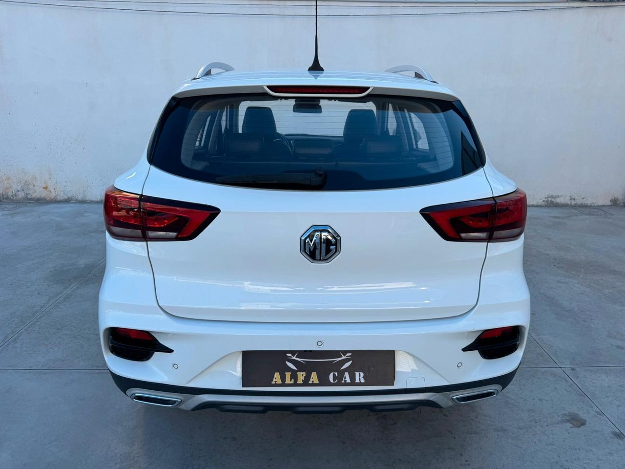 MG ZS 1.5 VTi-TECH 106cv 2022!!! LUXURY!!!