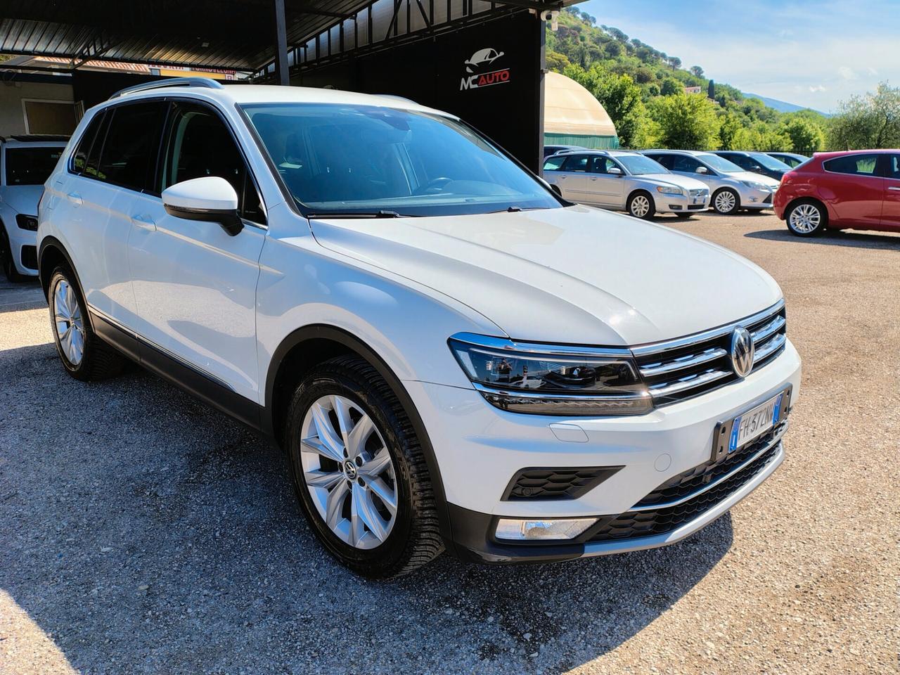 Volkswagen Tiguan 2.0 TDI SCR DSG 4MOTION Business BMT