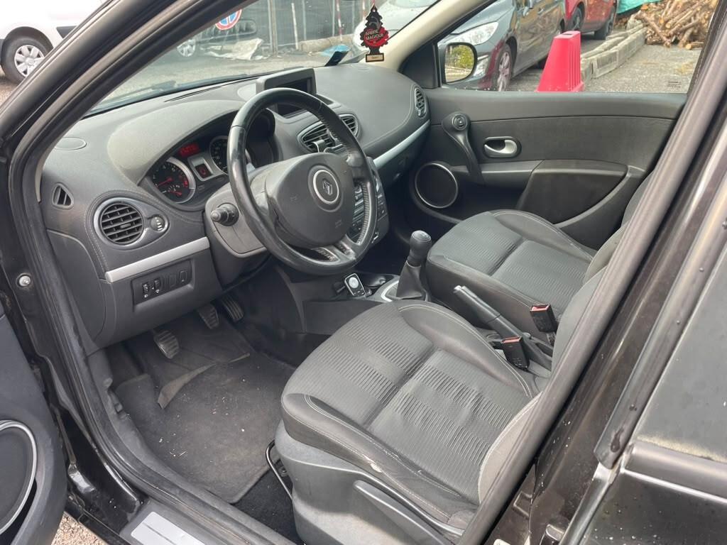 Renault Clio 1.2 16V 5 porte Dynamique