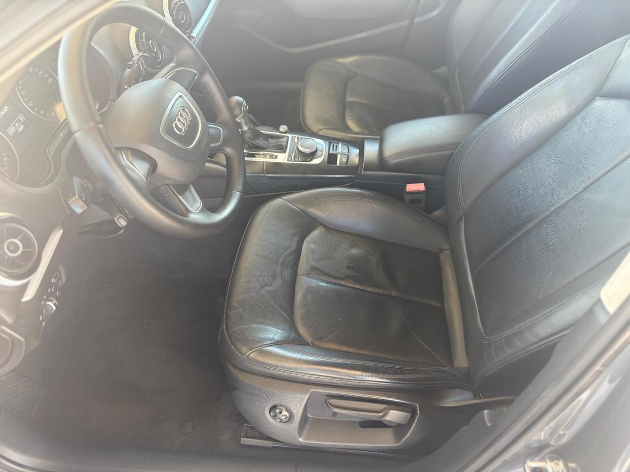Audi A3 1.6 TDI clean diesel S tronic Business