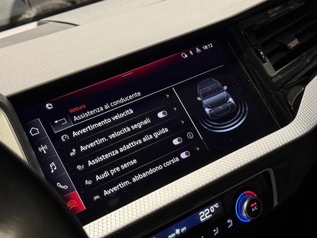 AUDI A1 SPB 30 TFSI S tronic S-LINE Identity Black