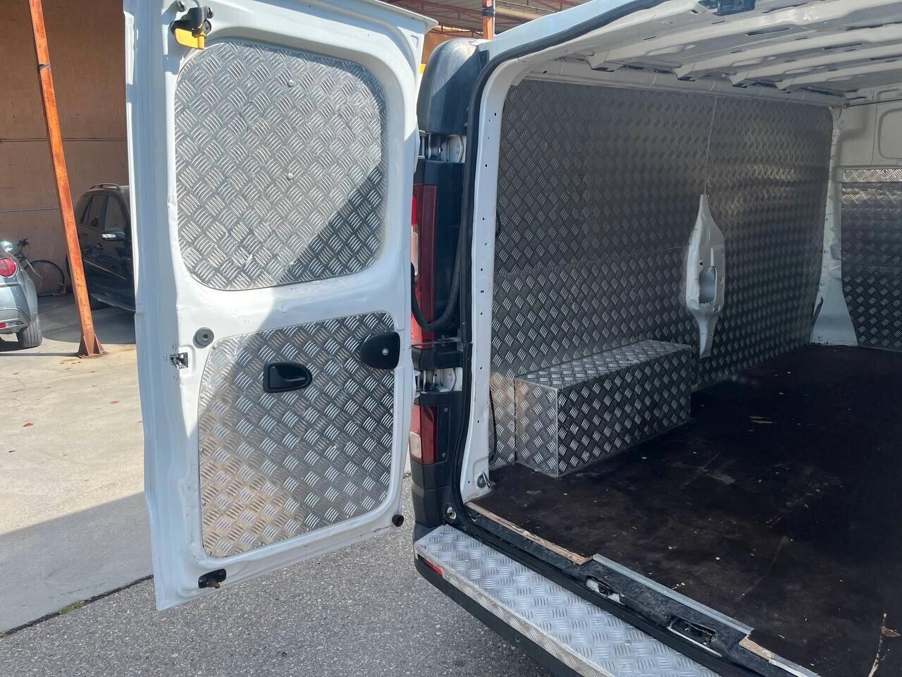 Renault Trafic T29 1.6 dCi 145CV S&S PL-TN Furgone Ice