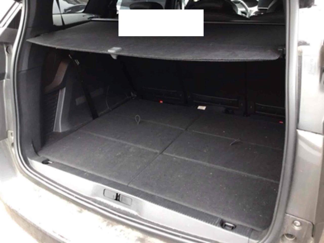 PEUGEOT 5008 1.5 BLUEHDI 131CV EAT8 SeS 7POSTI GT ( FARI LED - I-COCKPIT - CRUISE - NAVI - MIRROR - SENSORI POST. - TELECAMERA POST. - CERCHI 18 )