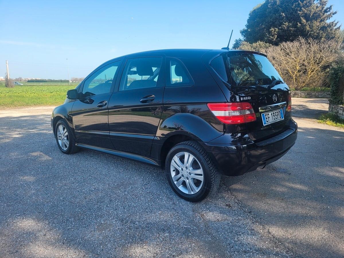 Mercedes-benz B 180 NGT BlueEFFICIENCY Executive
