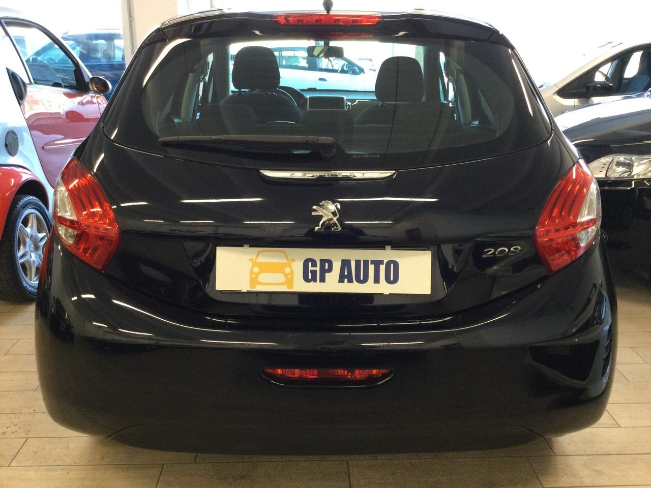 Peugeot 208 1.2 VTi 82 CV 5 porte Allure