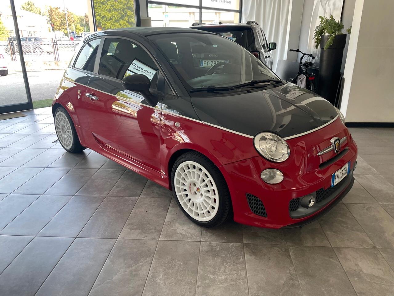 Abarth 595 C 1.4 Turbo T-Jet 160 CV Competizione