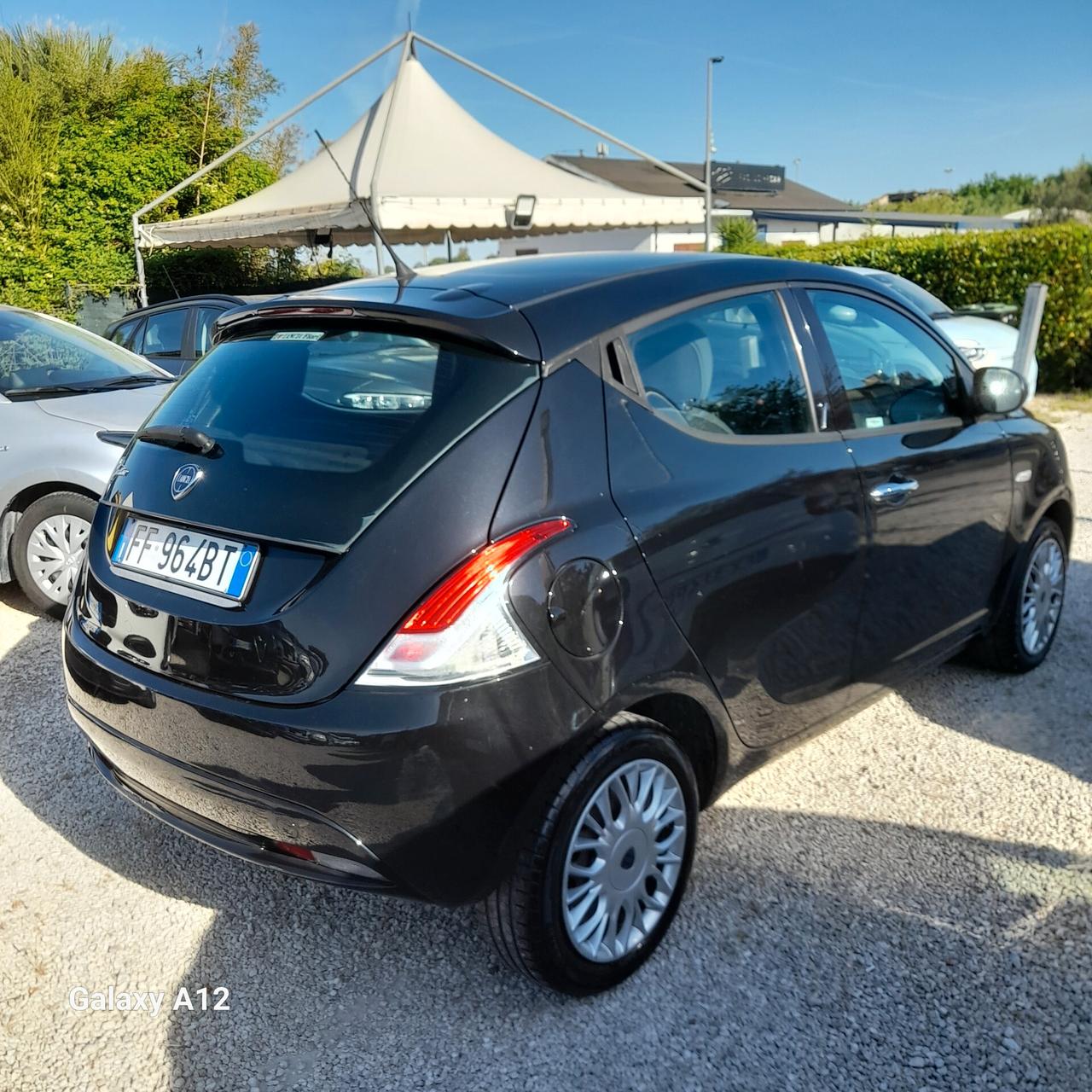 Lancia Ypsilon 1.2 69 CV 5 porte Gold