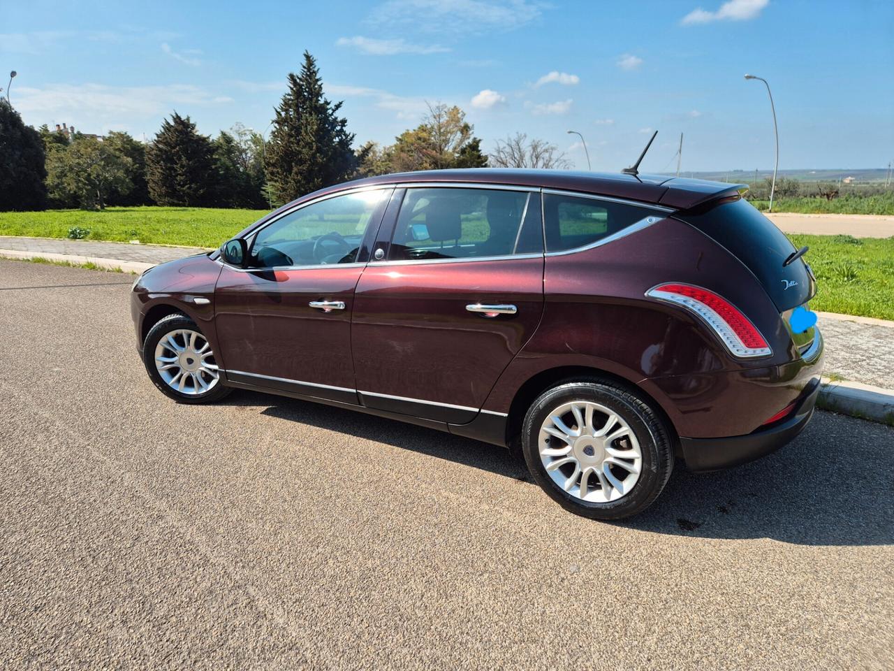 Lancia Delta ecochic 1.4 T-Jet 120 CV gpl anno 2013