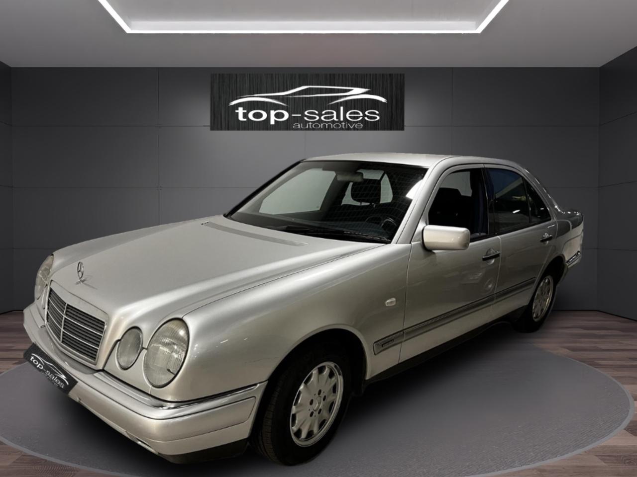 Mercedes-benz E 250 turbodiesel cat Elegance Perfetta