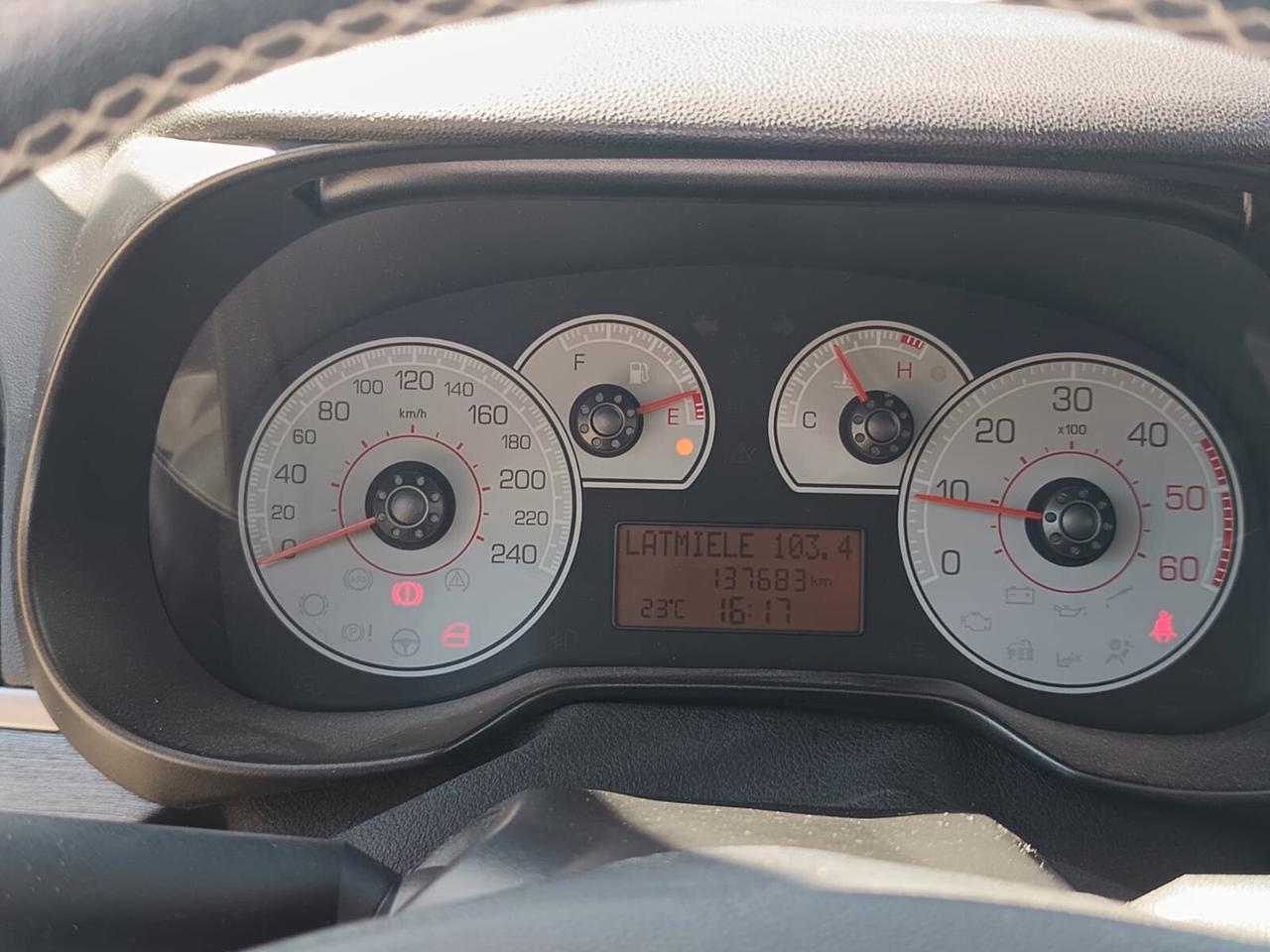 Fiat Grande Punto 2008 - 1.3 MJT LB AUTOMOBILI
