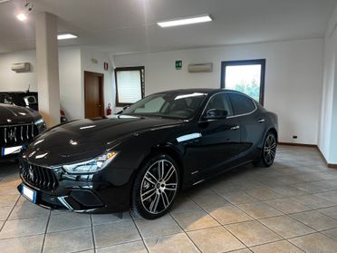 Maserati Ghibli L4 330 CV MHEV Gransport