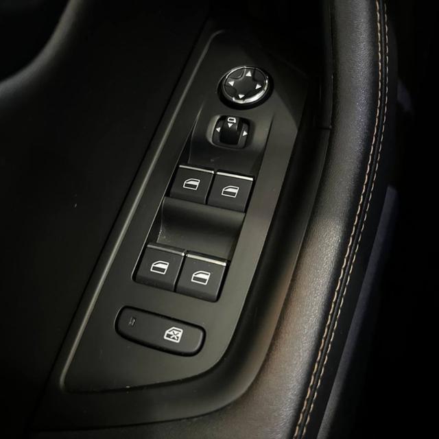 PEUGEOT 508 Plug-in Hybrid 225 e-EAT8 SW GT