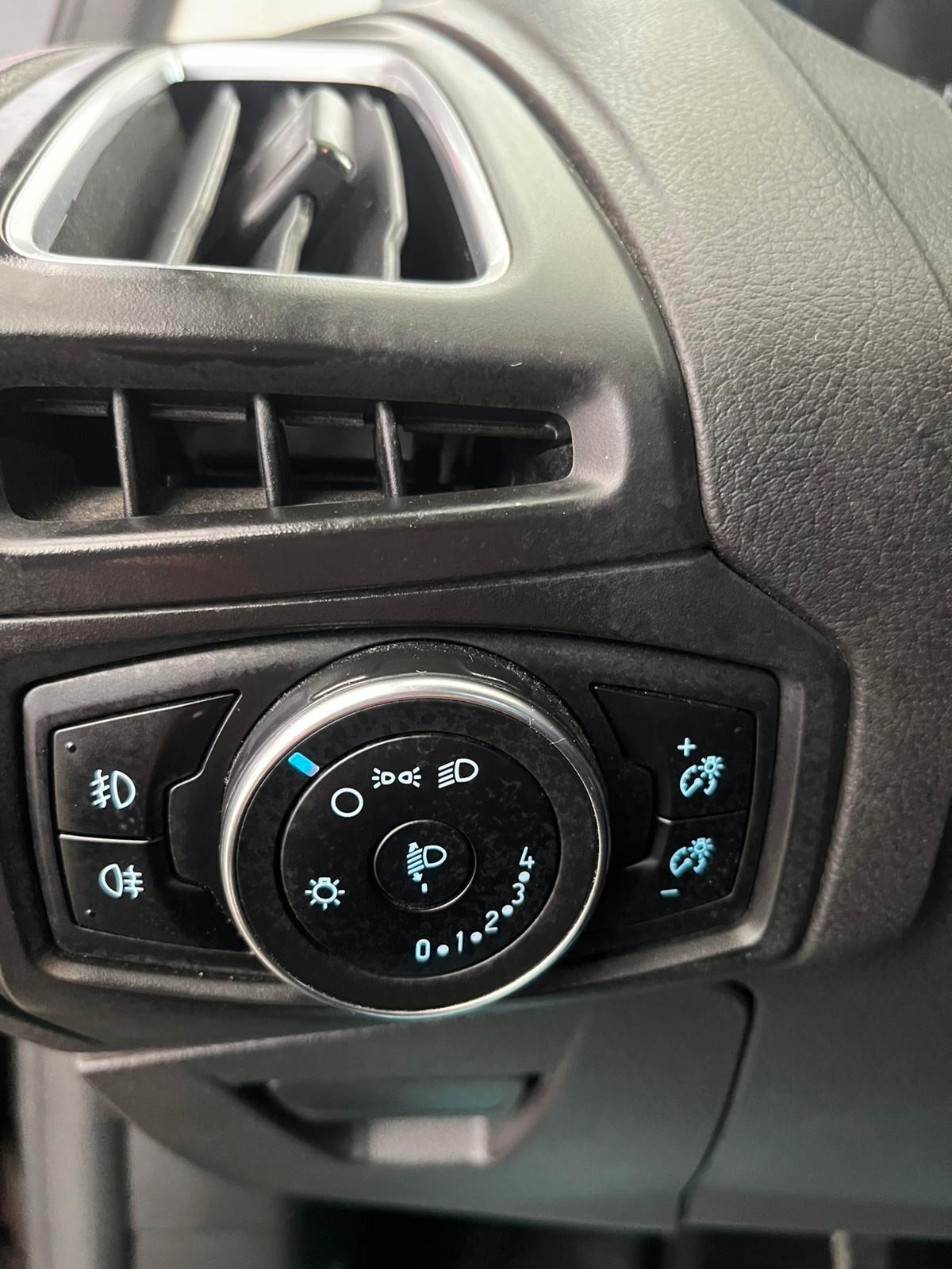 Ford Focus Titanium Prezzo NON vincolato a finanziamento