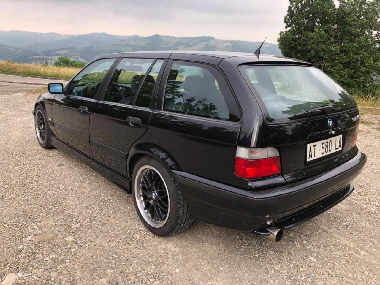 BMW 318 touring 16v IS