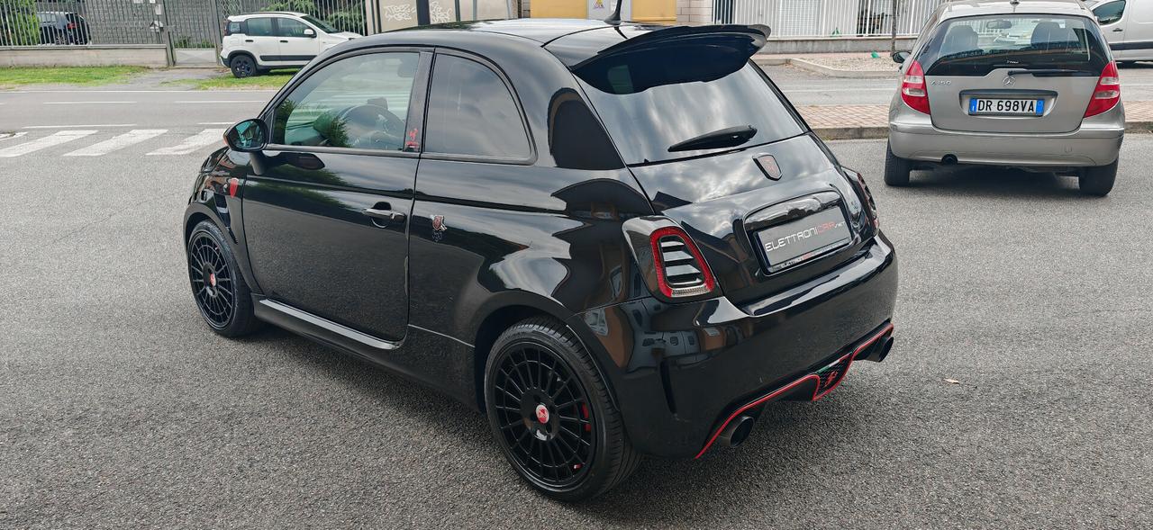 Abarth 500 1.4 Turbo T-Jet Custom LPG