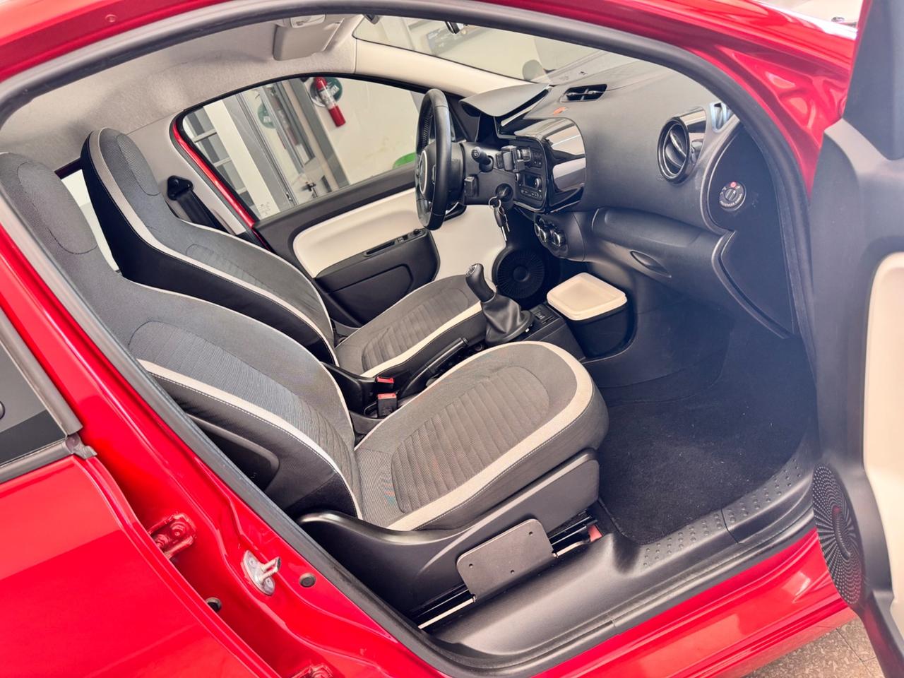 Renault Twingo 1.0 SCe Live