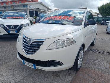 Lancia Ypsilon 1.2 69CV 5 porte S&S Gold