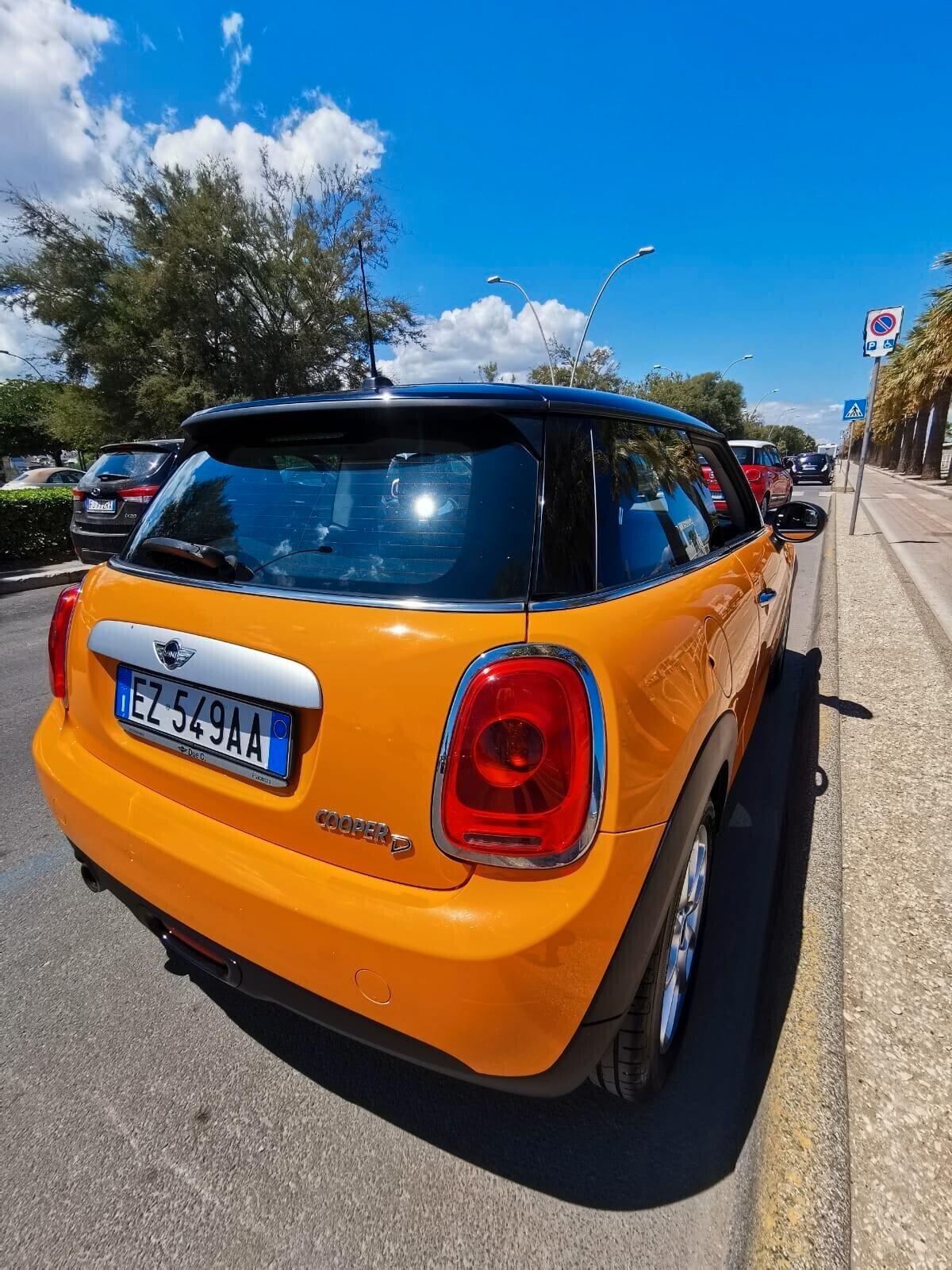 Mini 1.5 Cooper D Business