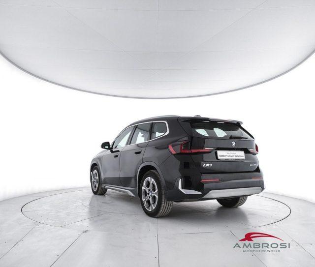 BMW iX1 edrive 20 X-Line