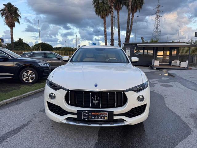 MASERATI Levante V6 Diesel 250 CV AWD Granlusso