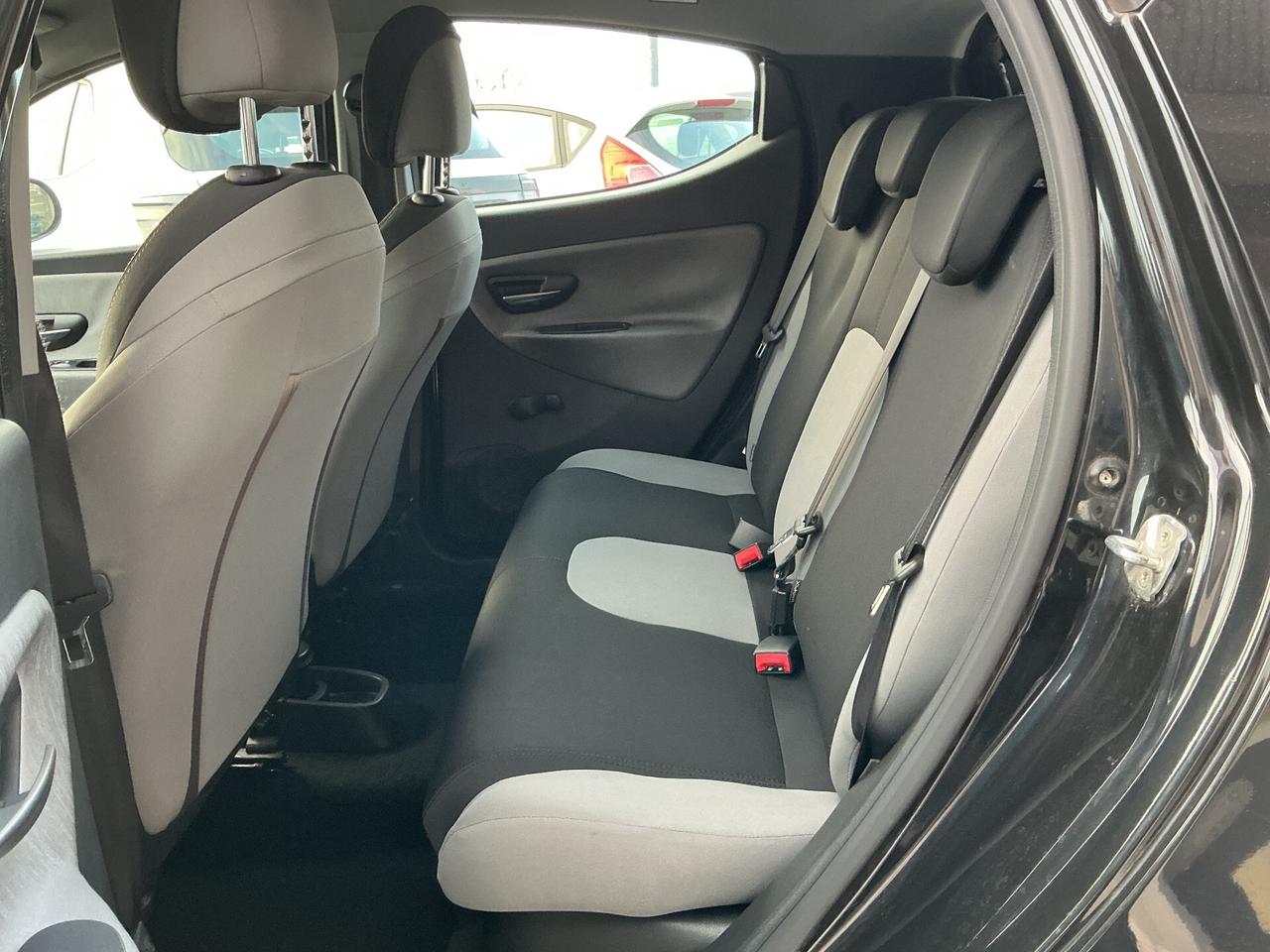 Lancia Ypsilon 1.2 benzina km 75000