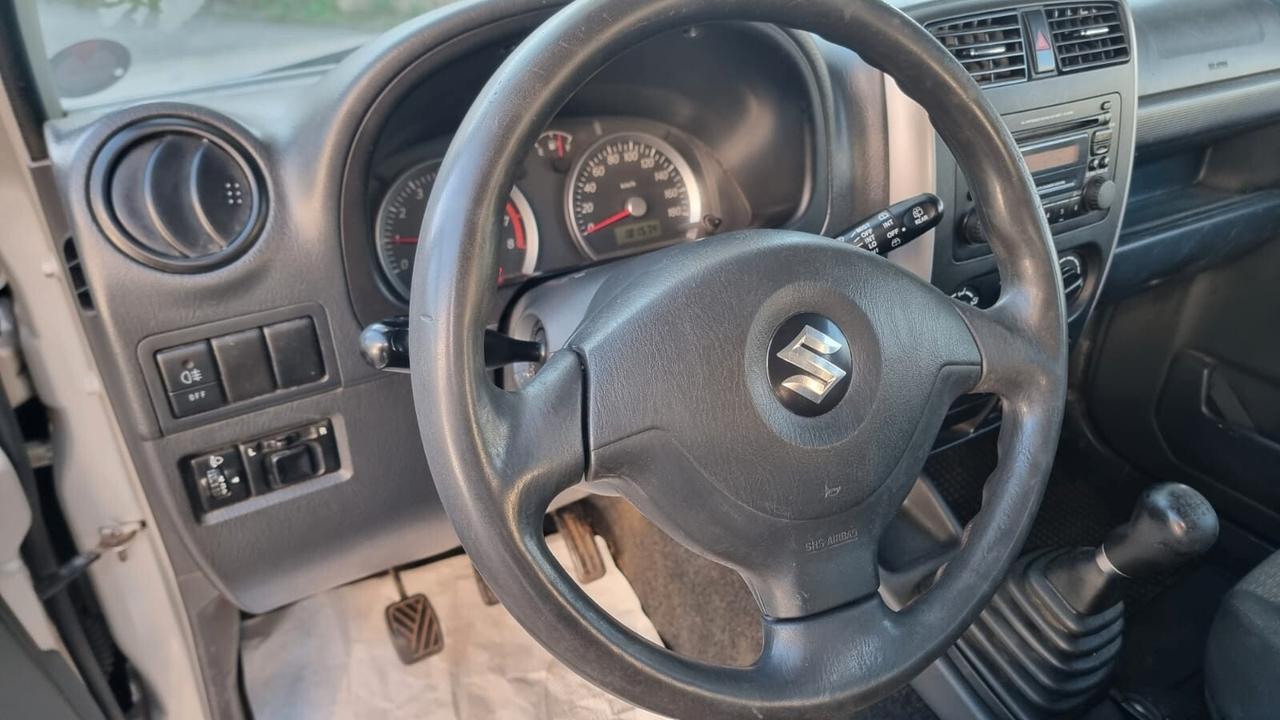 Suzuki Jimny 1.3i 16V cat 4WD JLX