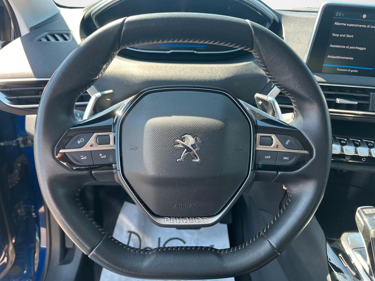 Peugeot 3008 BlueHDi 130 S&S EAT8 Business
