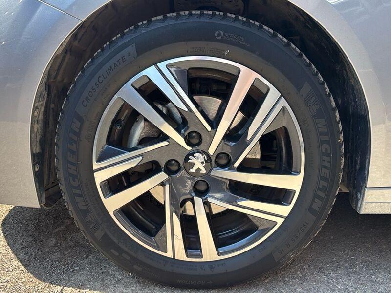 Peugeot 208 Active BlueHDi 100 S/S