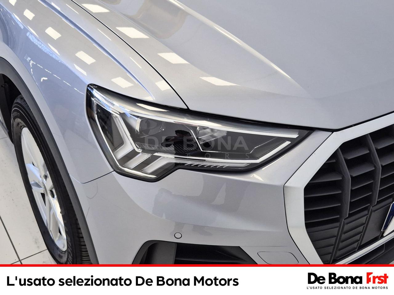 Audi Q3 35 2.0 tdi business s-tronic