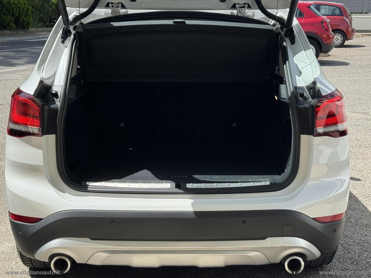 BMW X1 xDrive20d xLine Head Up Display Tetto