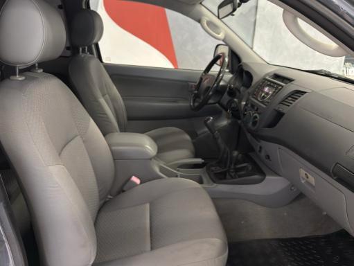 Toyota Hilux Extra Cab Hilux 2.5 extra cab SR 140cv my11