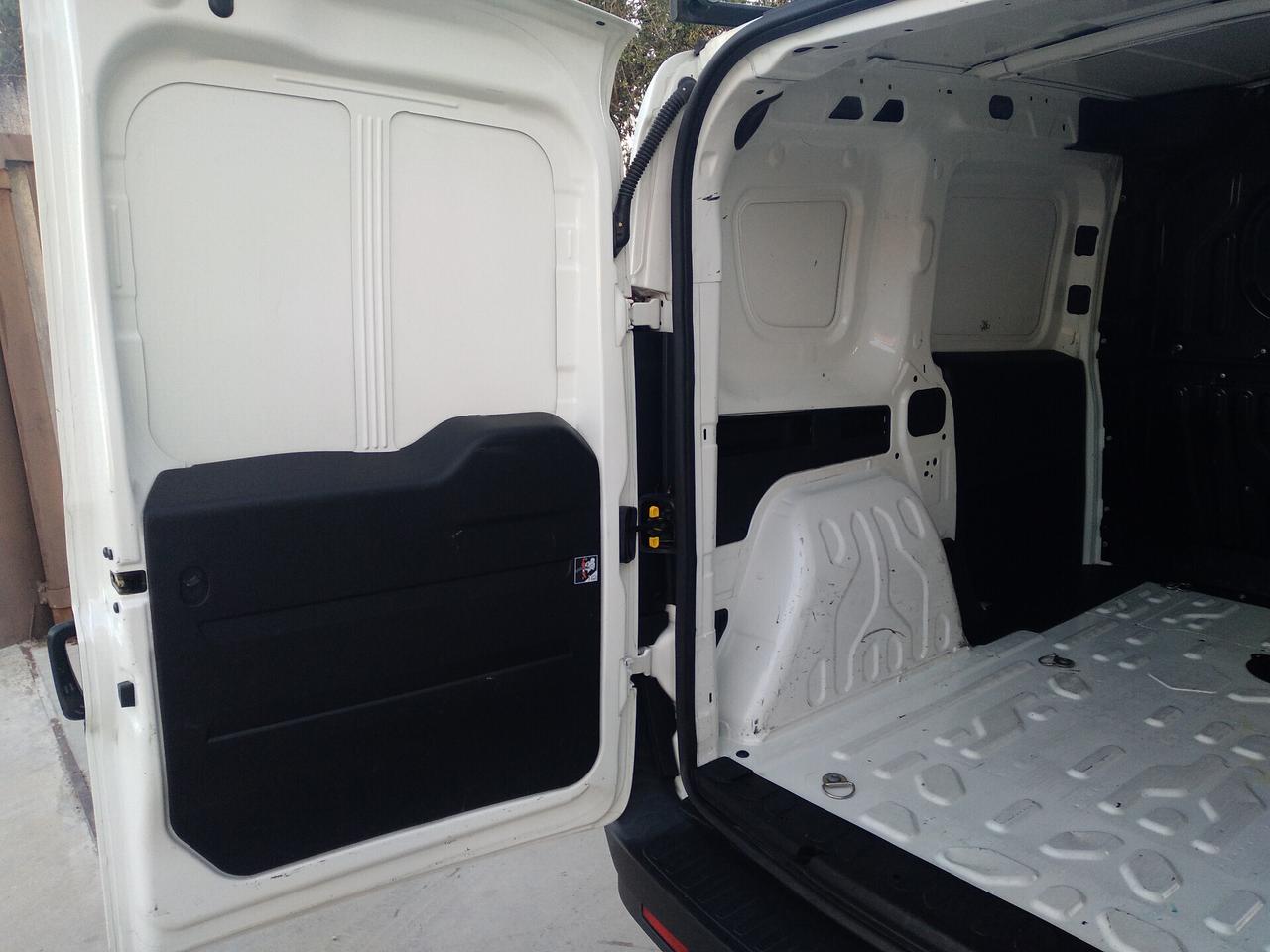 Opel Combo 1.6 CDTi 120CV