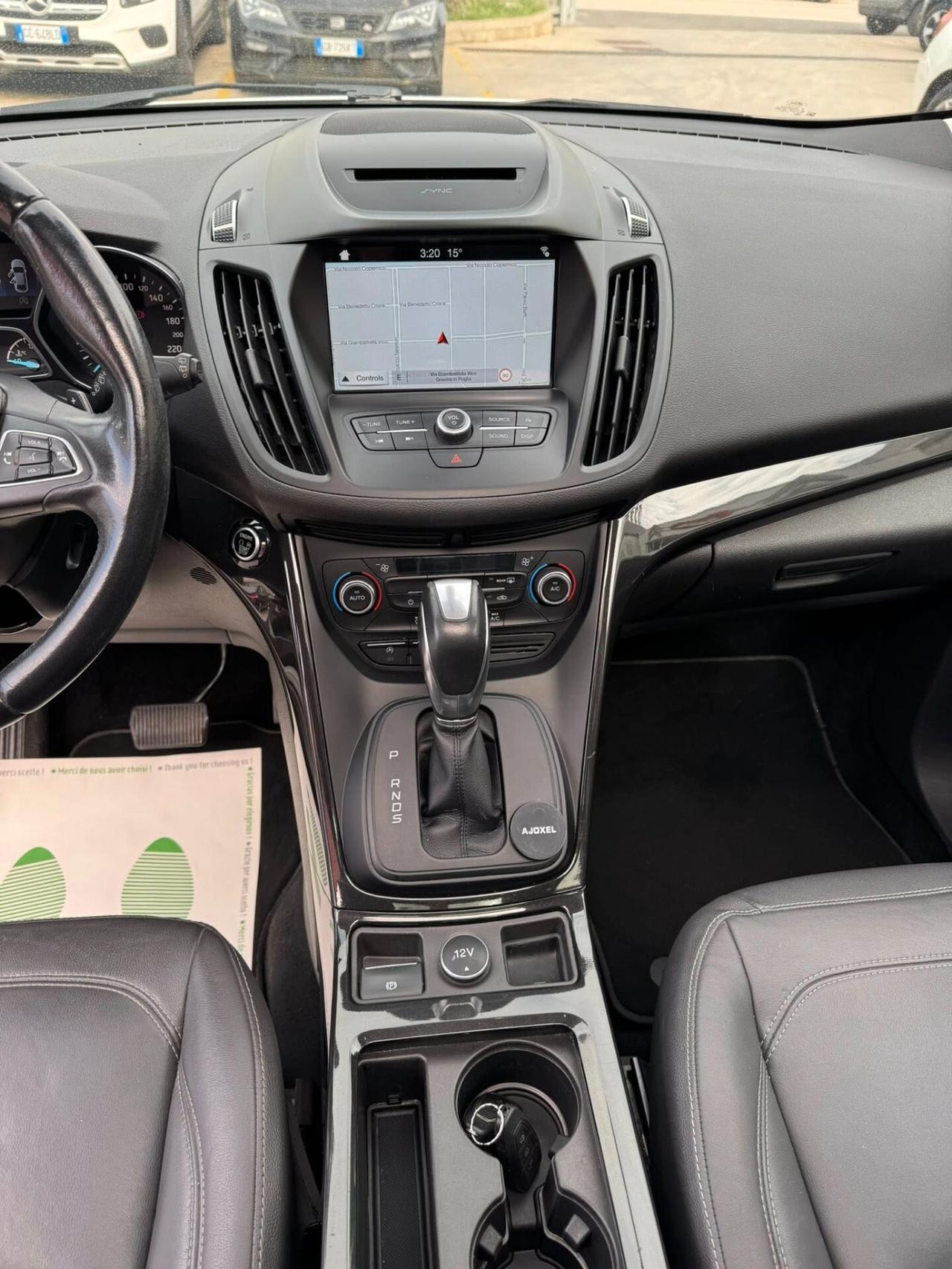 Ford Kuga 2.0 TDCI 150 CV S&S 4WD Powershift Titanium TETTO APRIBILE