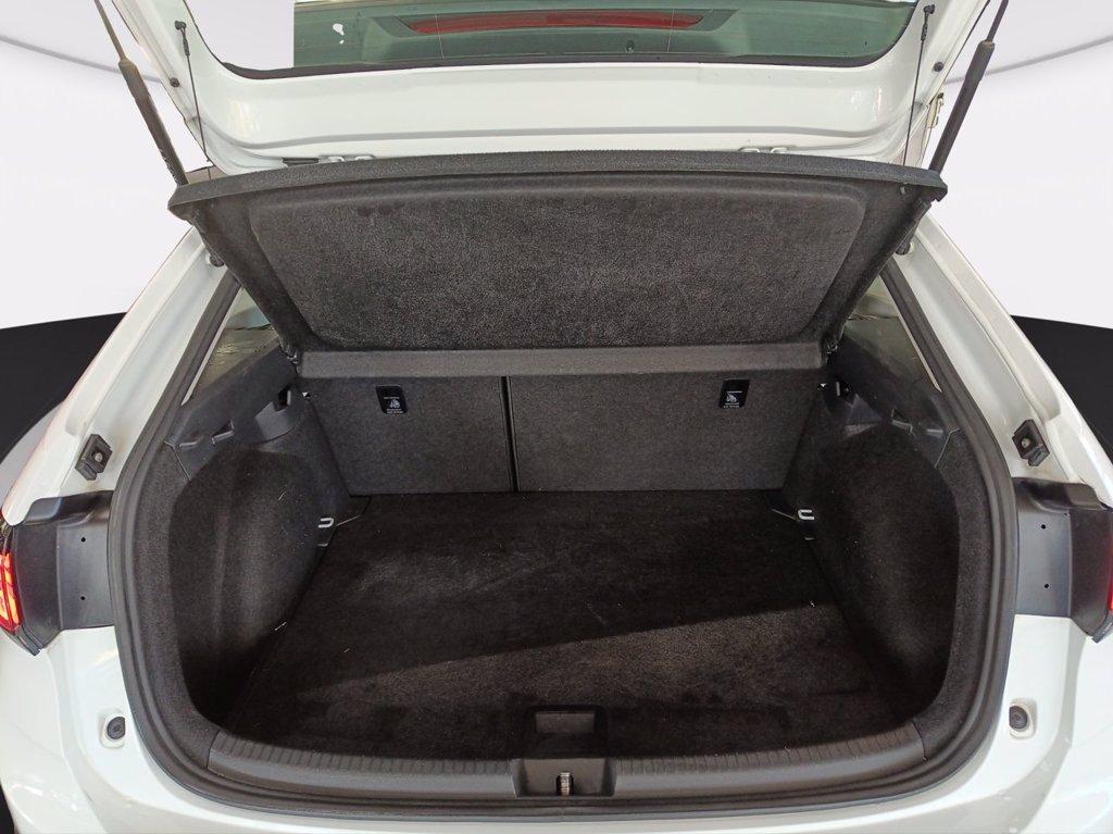 VOLKSWAGEN Taigo 1.0 tsi life 110cv del 2022