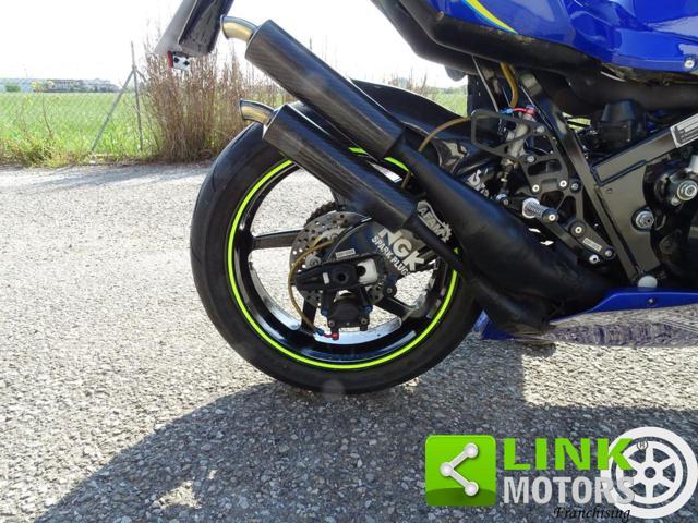 YAMAHA RD 500 LC REPLICA VALENTINO ROSSI