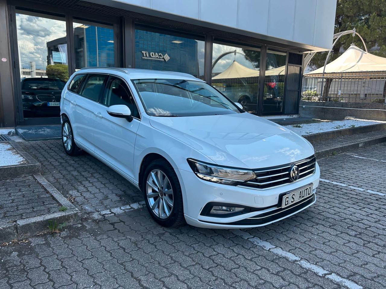 Volkswagen Passat Variant 2.0 tdi 122cv dsg DANNEGGIATA