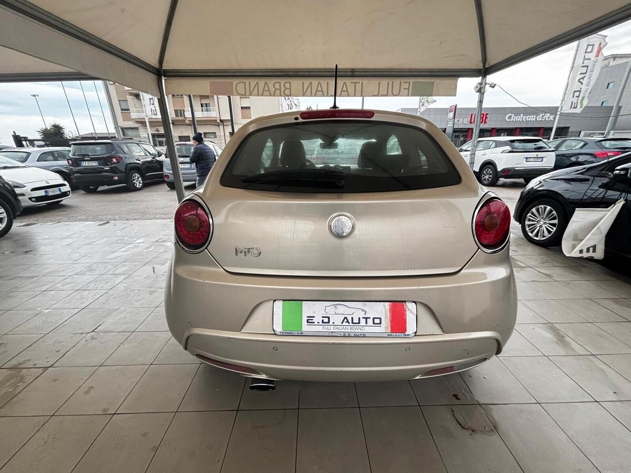 Alfa Romeo MiTo 1.3 JTDm 16V 90 CV Distinctive Sport Pack