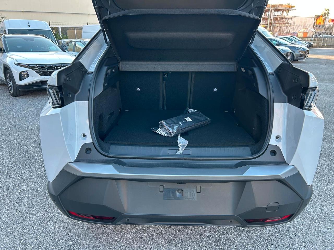 Peugeot 3008 1.2 HYBRID 145cv E-DCS6