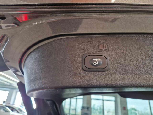 FORD Kuga 2.0 TDCI 120 CV S&S 2WD Powershift ST-Line