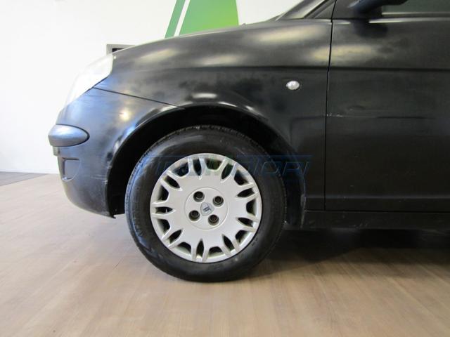 LANCIA Ypsilon 1.2 60 CV NEOPATENTATI
